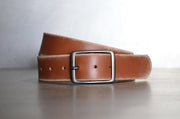 DISTRESSED BROWN LEATHER BELT