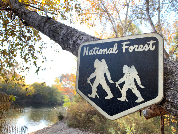 SASQUATCH HIKER SIGN